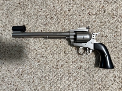 FA 83 22LR.jpg